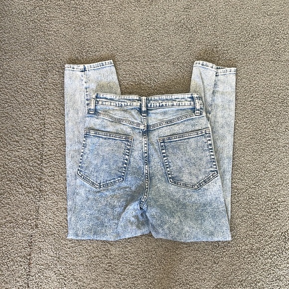 Spotted Blue Wild Fable High Rise Ripped Jeans - Picture 3 of 7